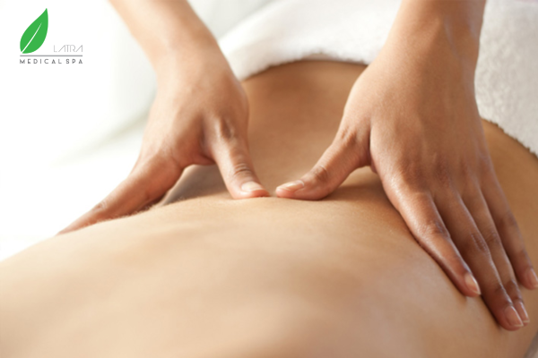 Liệu trình massage bấm huyệt chuyên sâu hỗ trợ chữa thoát vị đĩa đệm