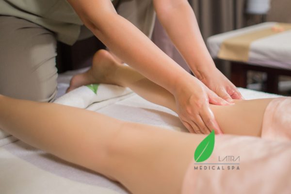 Trị liệu đau thần kinh tọa tại Lá Trà Medical Spa