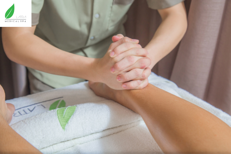 Massage, xoa bóp bấm huyệt tại Lá Trà Medical Spa
